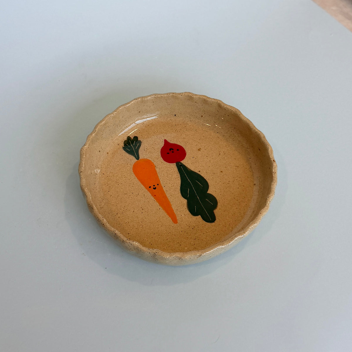 Speckle Radish and Carrot Bowl