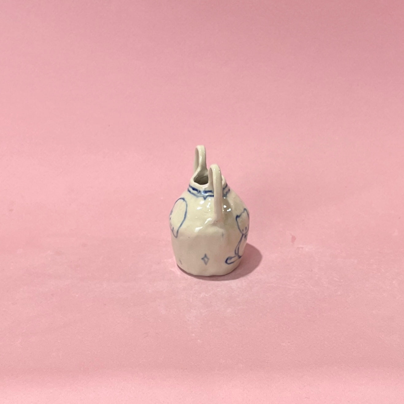 'Gentle' Bud Vase