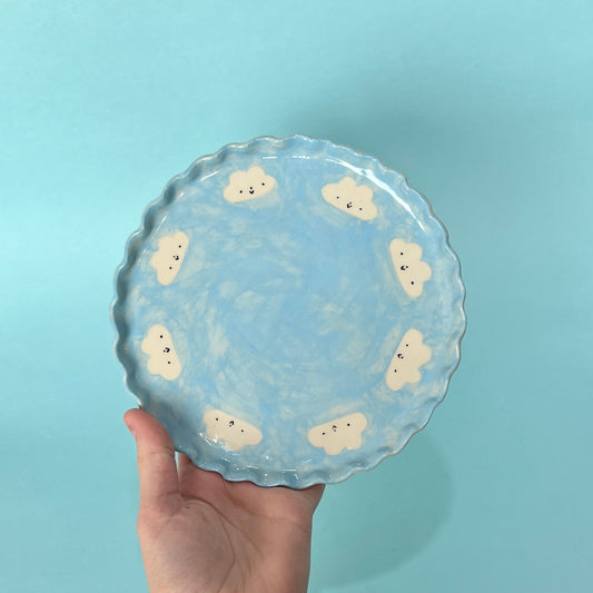 Frilly Cloud Plate Small