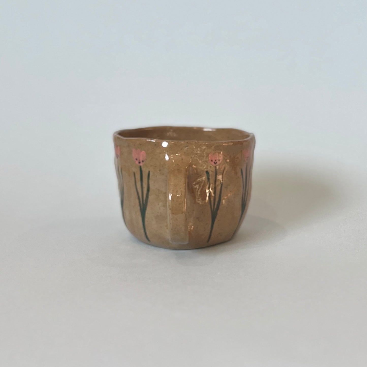 Brown Speckle Tulip Pinchy Mug