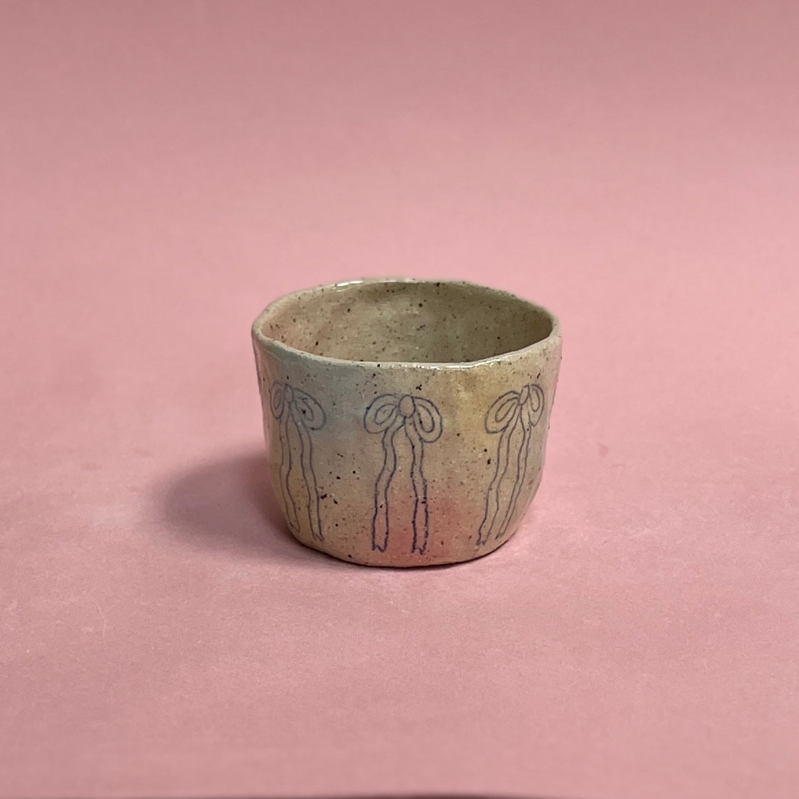 Bubblegum Bow Speckle Mug