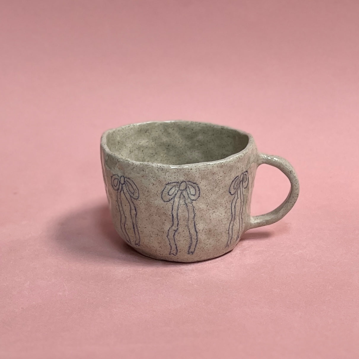 Grey Speckle Bow Mug