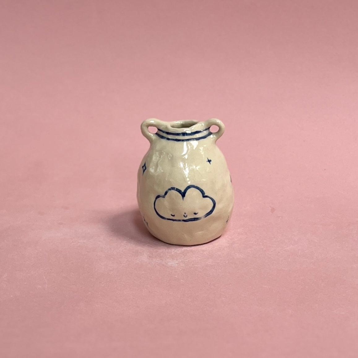 Traditional Cloud Bud Vase (SAMPLE)