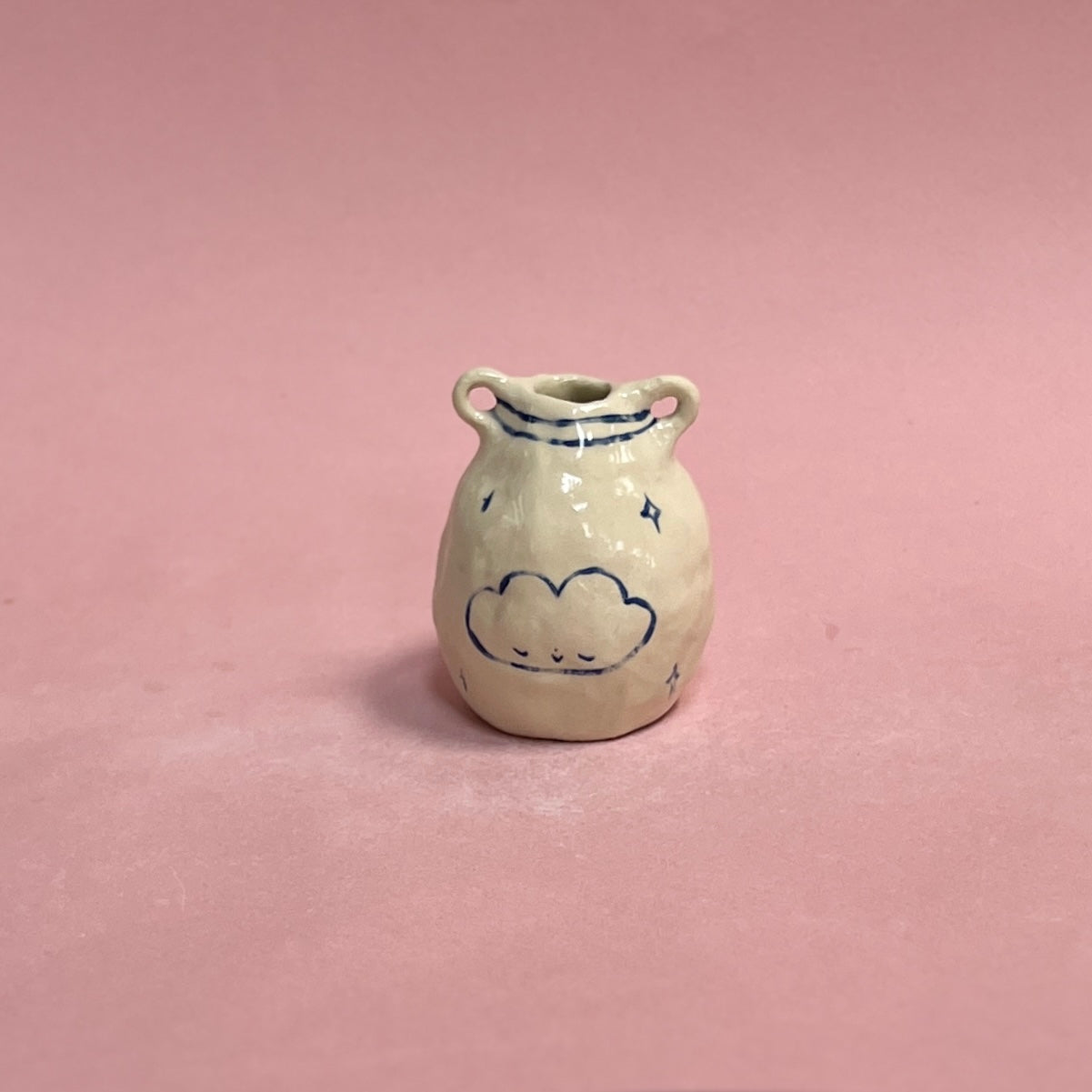 Traditional Cloud Bud Vase (SAMPLE)