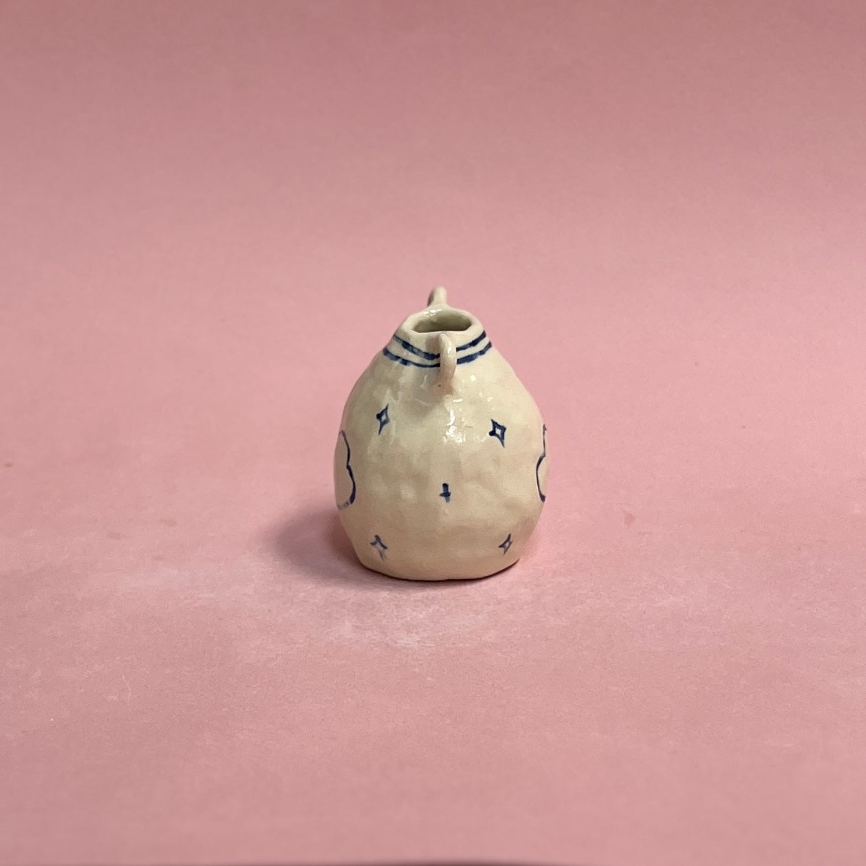 Traditional Cloud Bud Vase (SAMPLE)