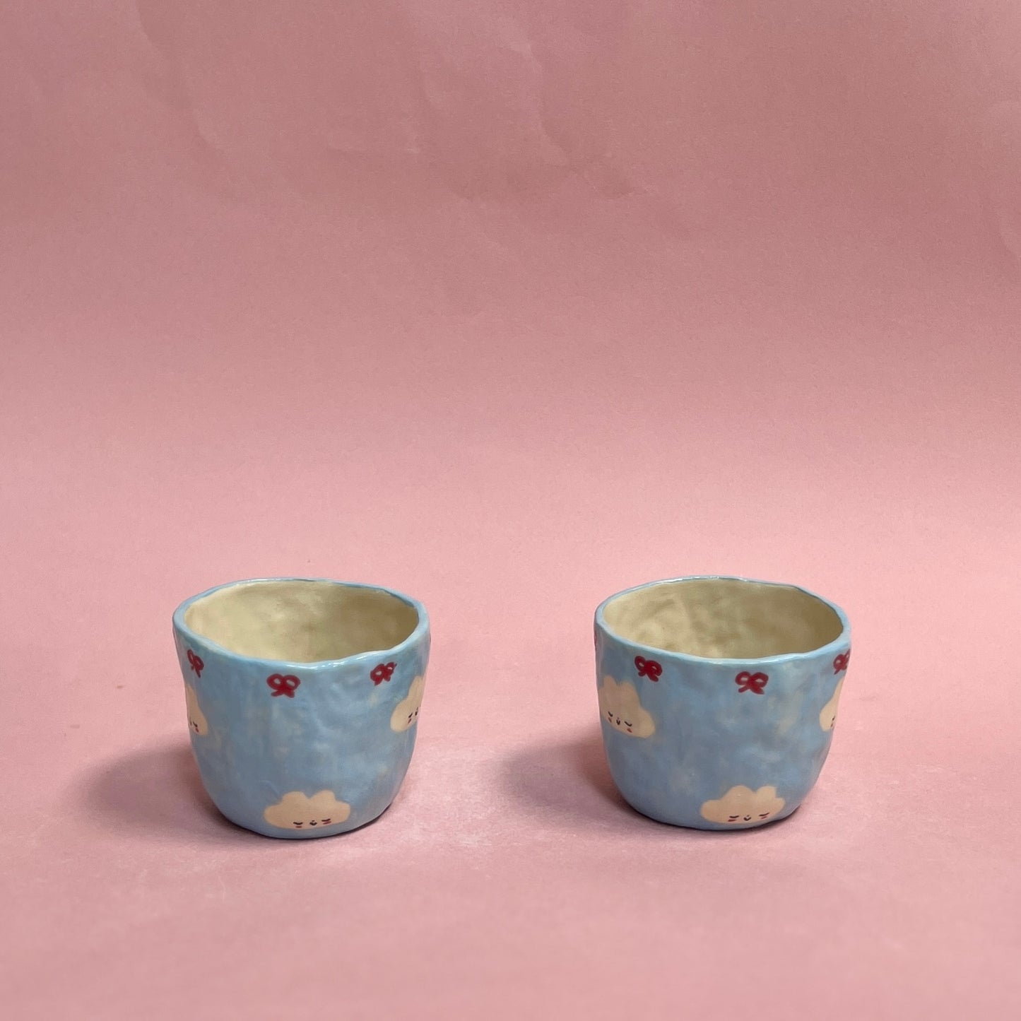 Cloudy Chums Pinch Mugs (Lovers Edition)