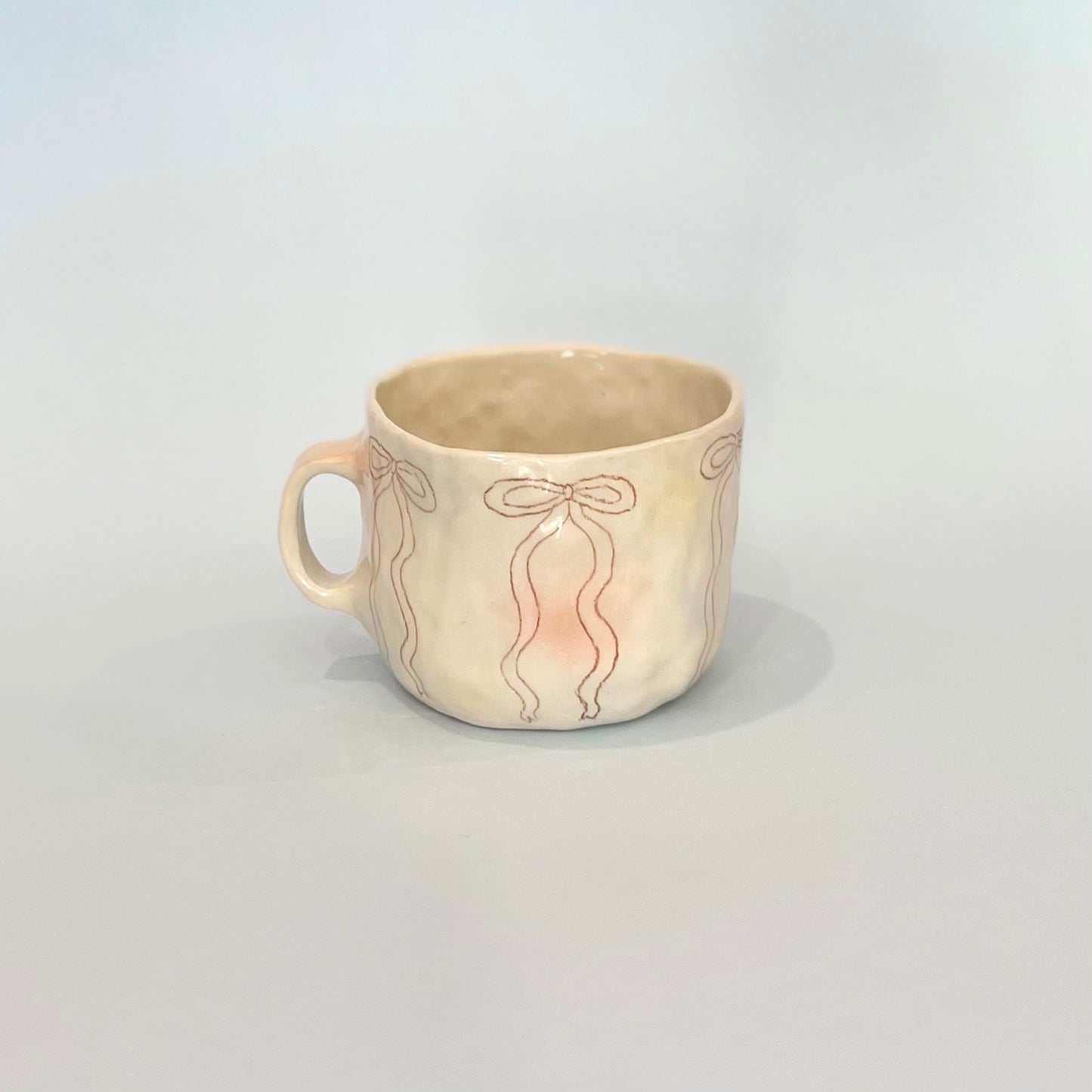 Bubblegum Scribble Bow Mug