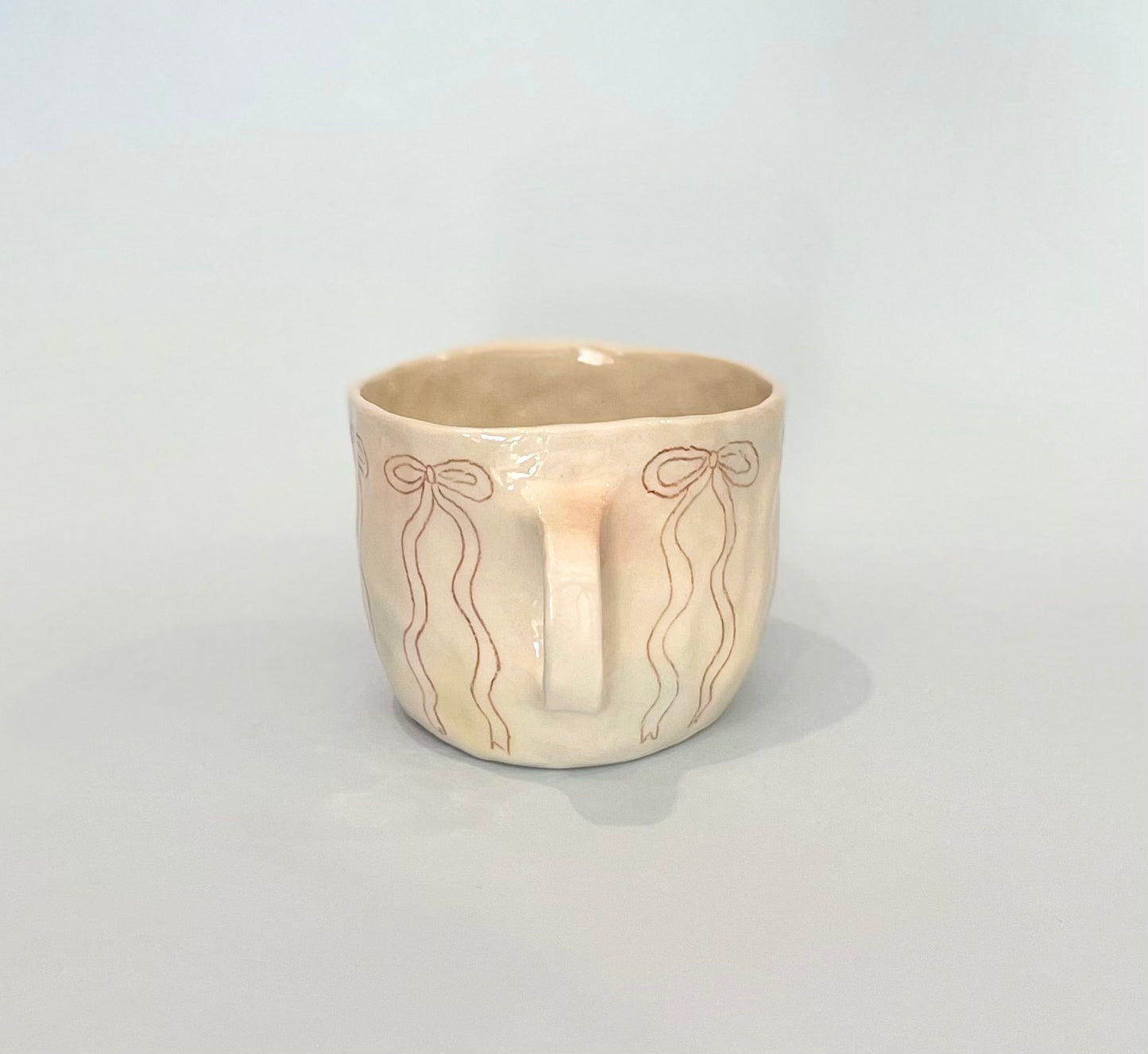 Bubblegum Scribble Bow Mug