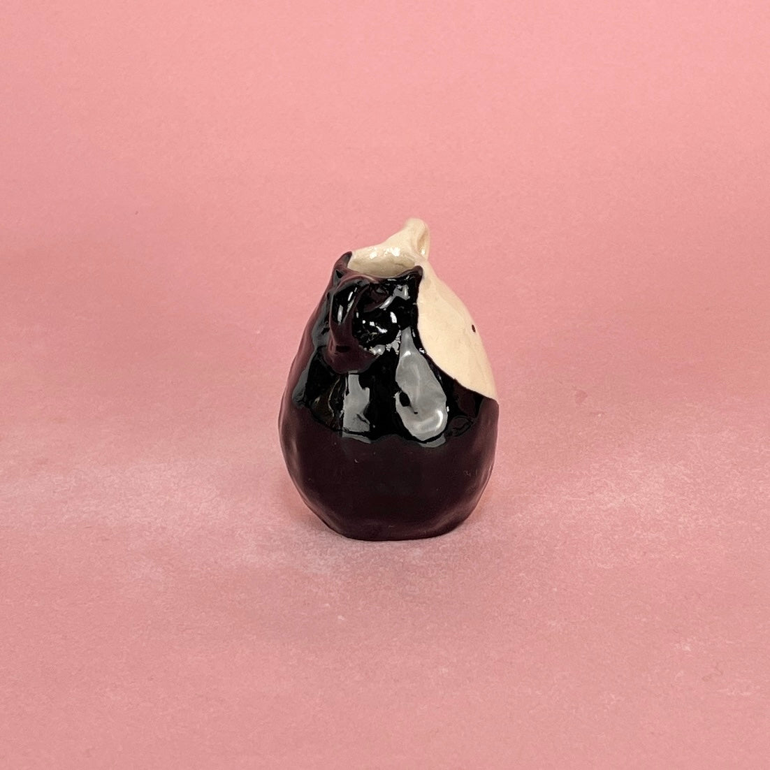 Yin Yang Bud Vase