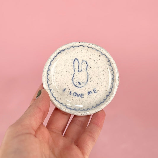 "I Love Me" Bunny Scribble Dish