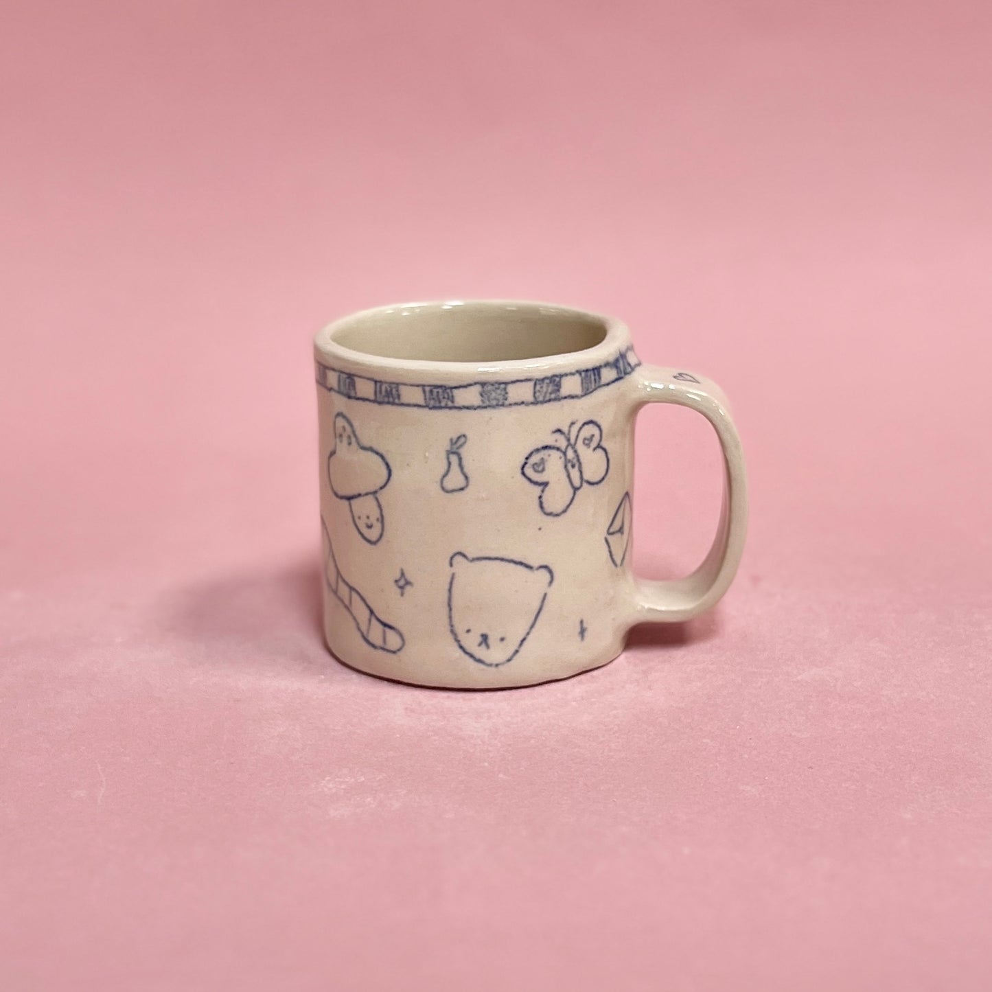 Checkerboard Scribble Short Mug
