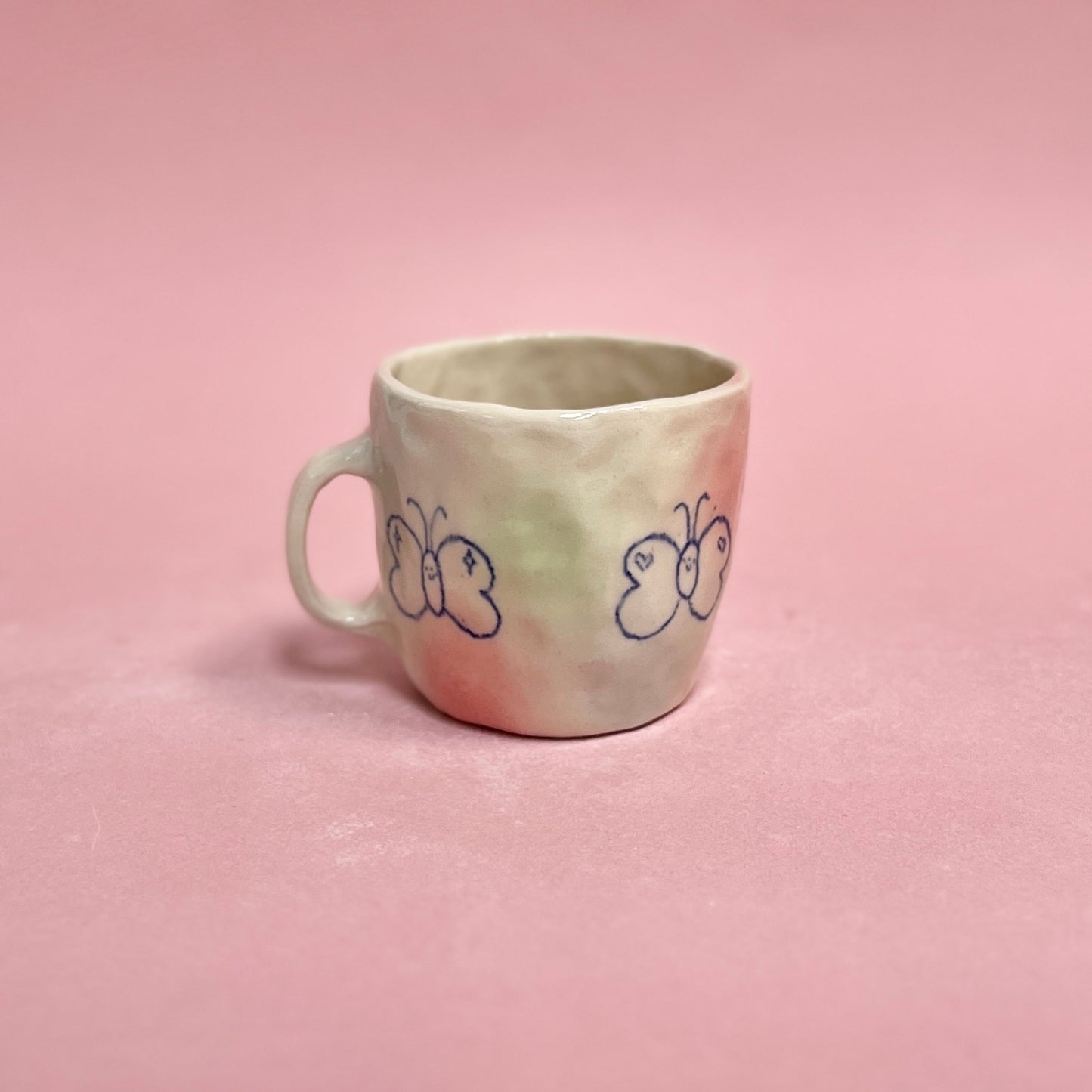 Bubblegum Butterfly Pinch Mug