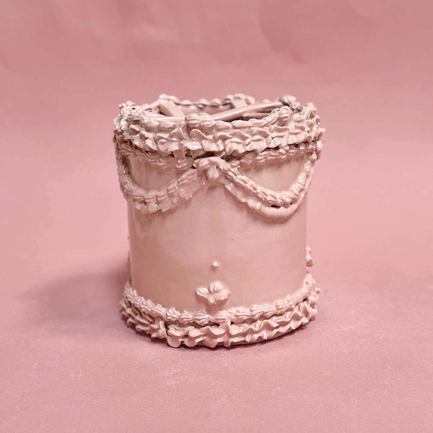 Baby Pink Royal Cake Icing Vase