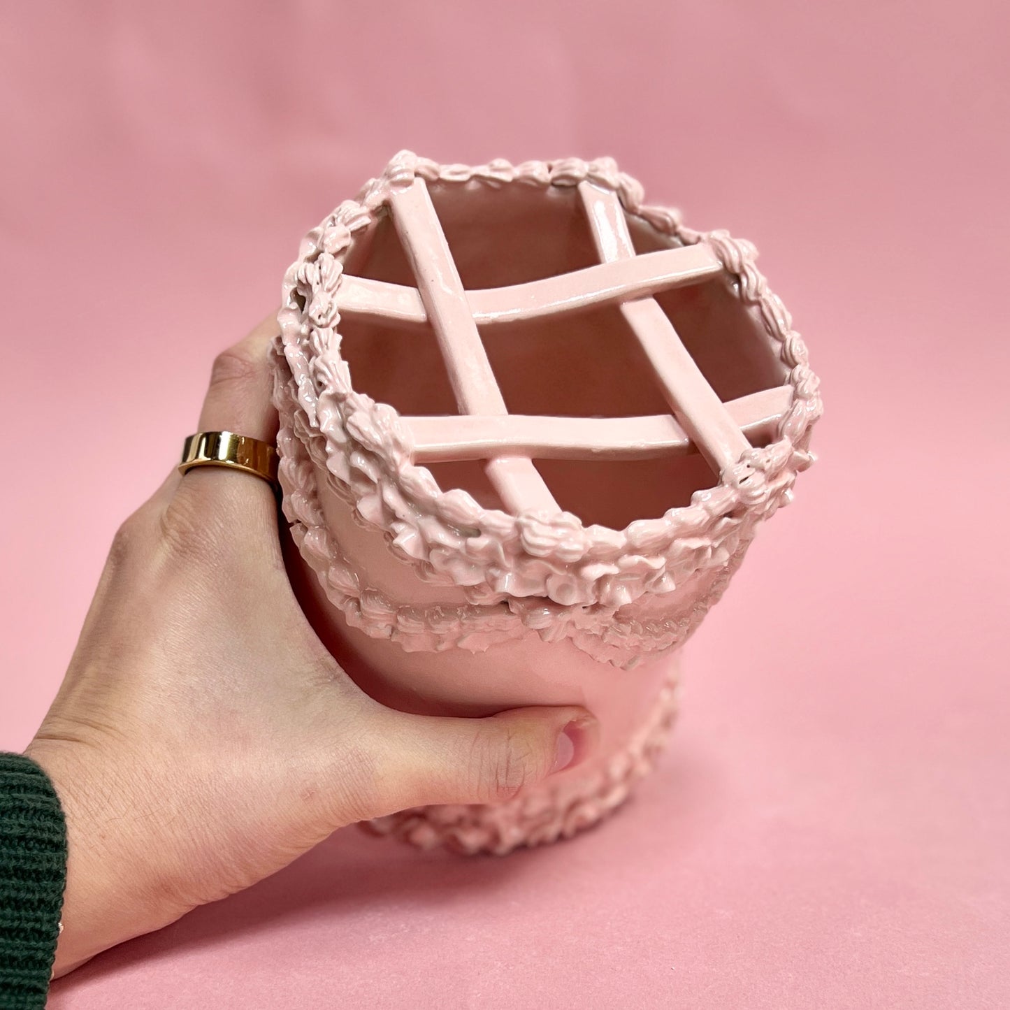 Baby Pink Royal Cake Icing Vase