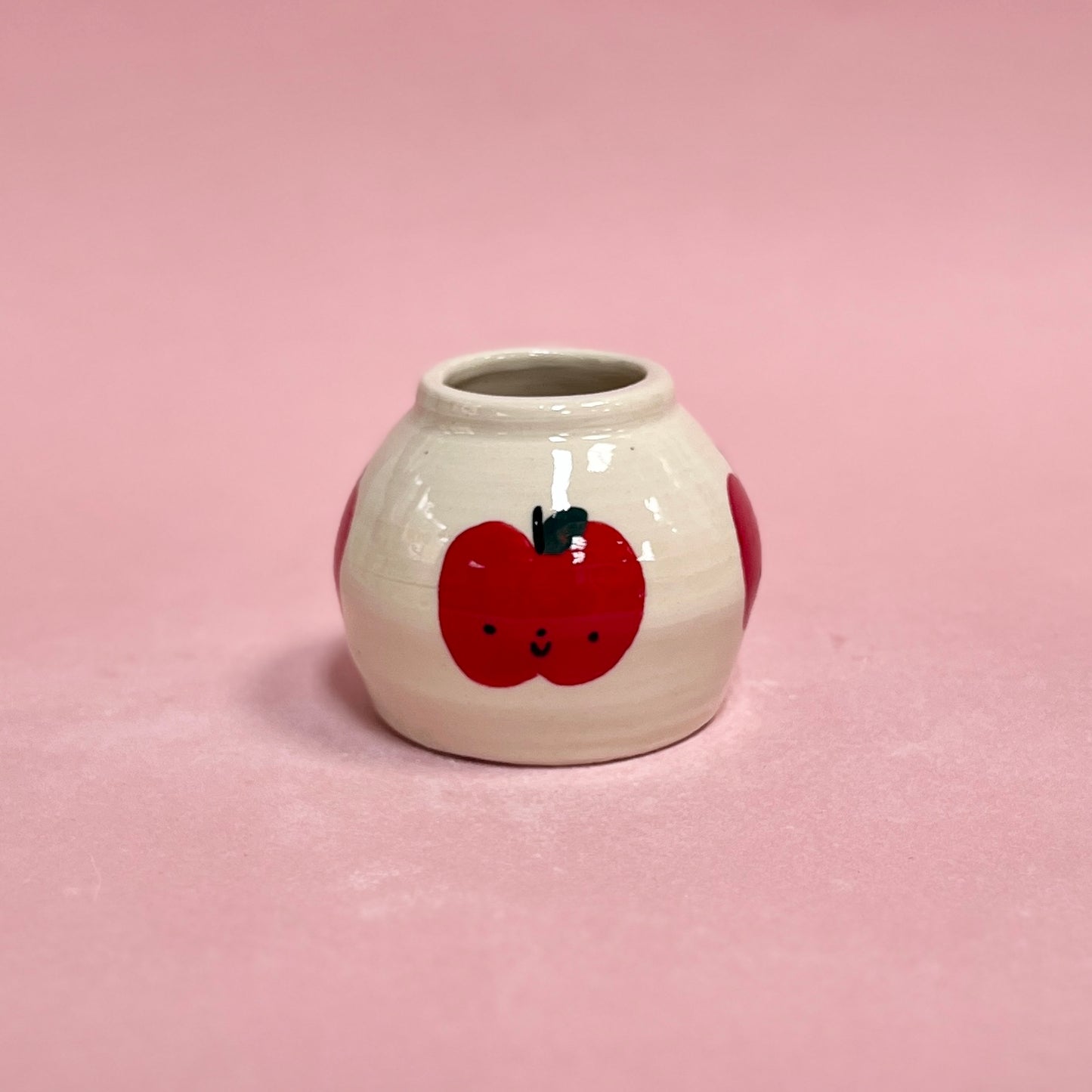 Apple Round Vase