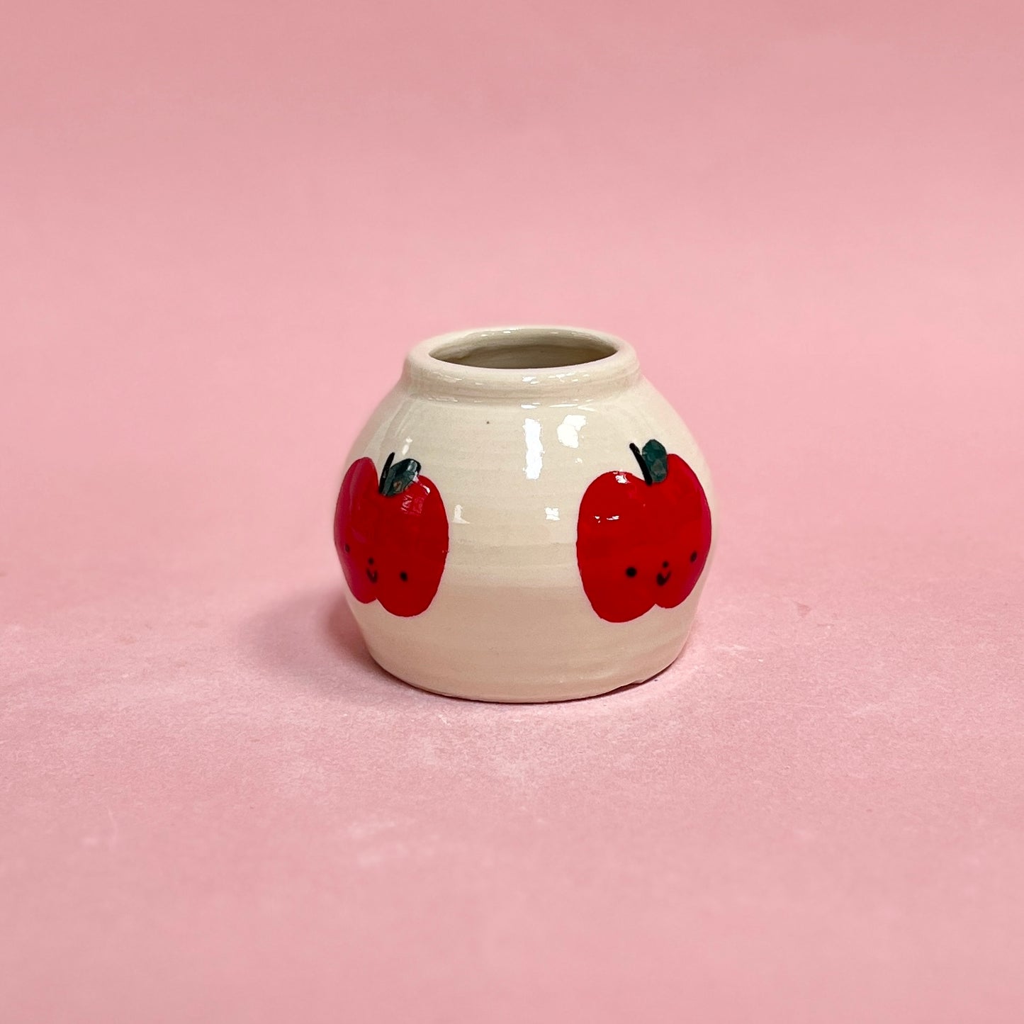 Apple Round Vase