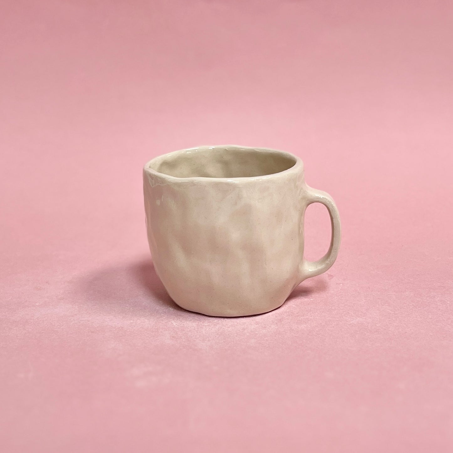 Eyes on u pinch mug