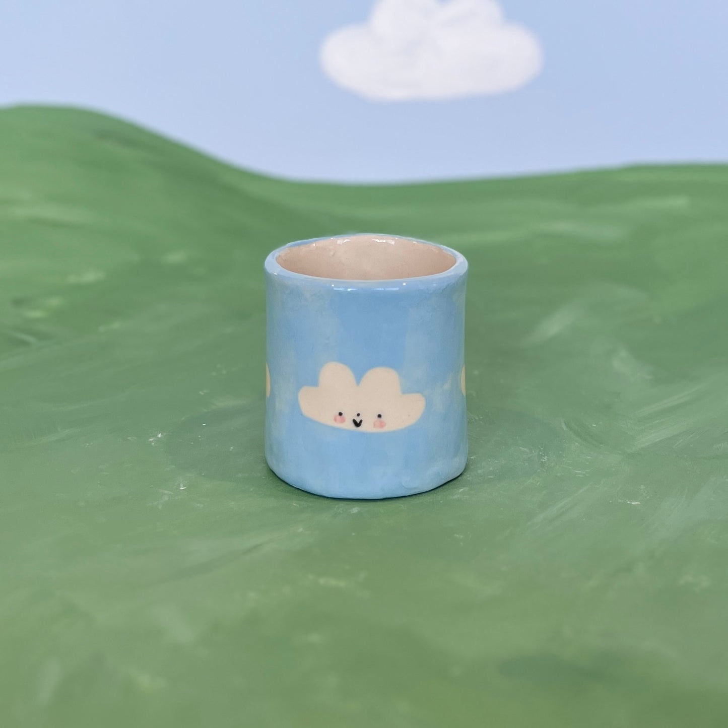 Baby Blue Cloud Short Mug