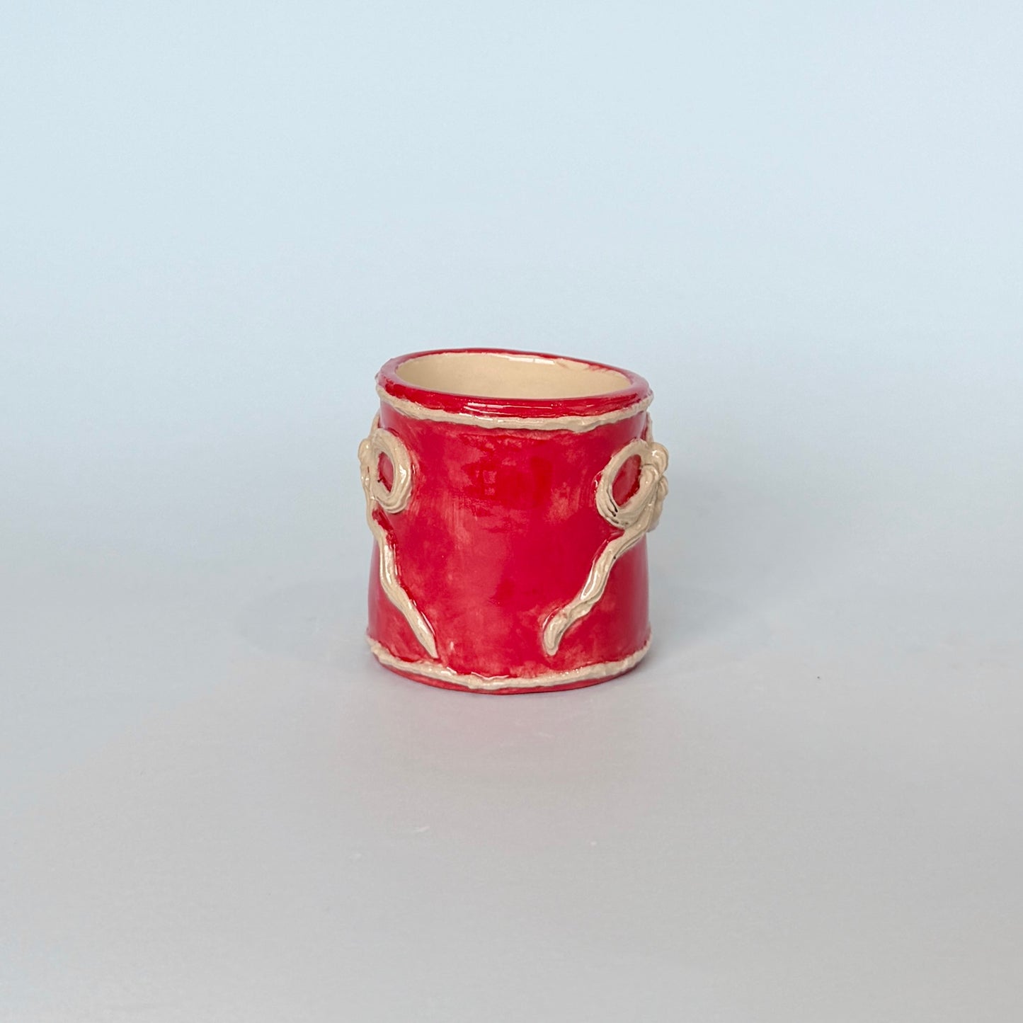 Red Bow Icing Mug