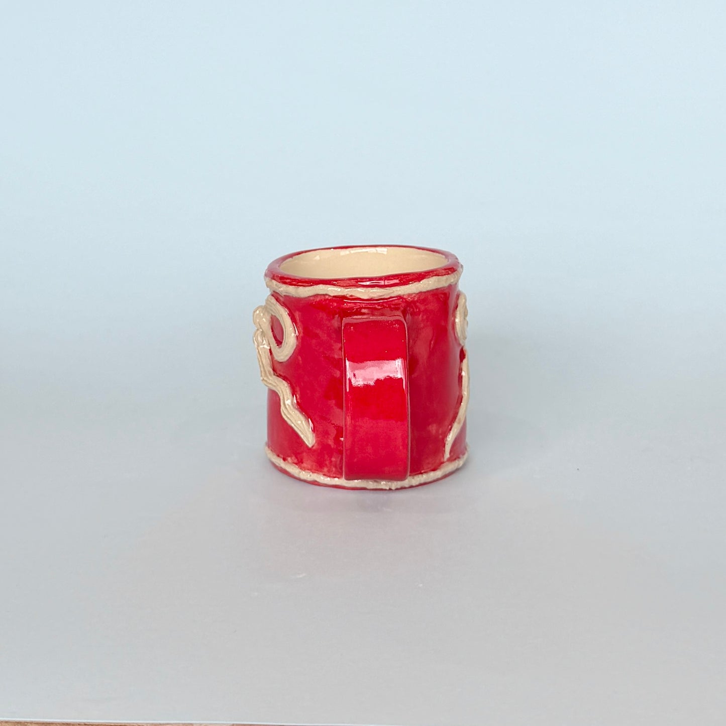 Red Bow Icing Mug