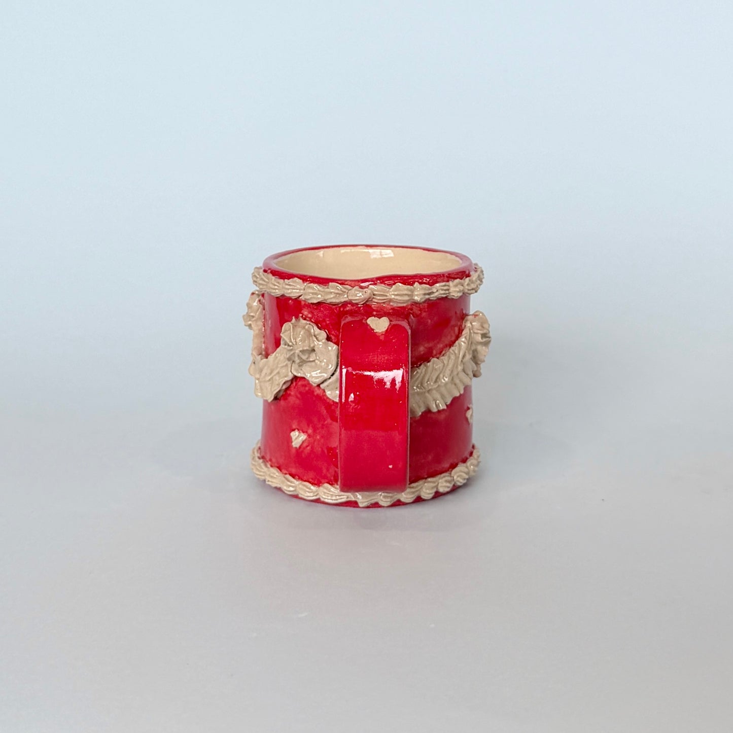 Red Frilly Icing Mug