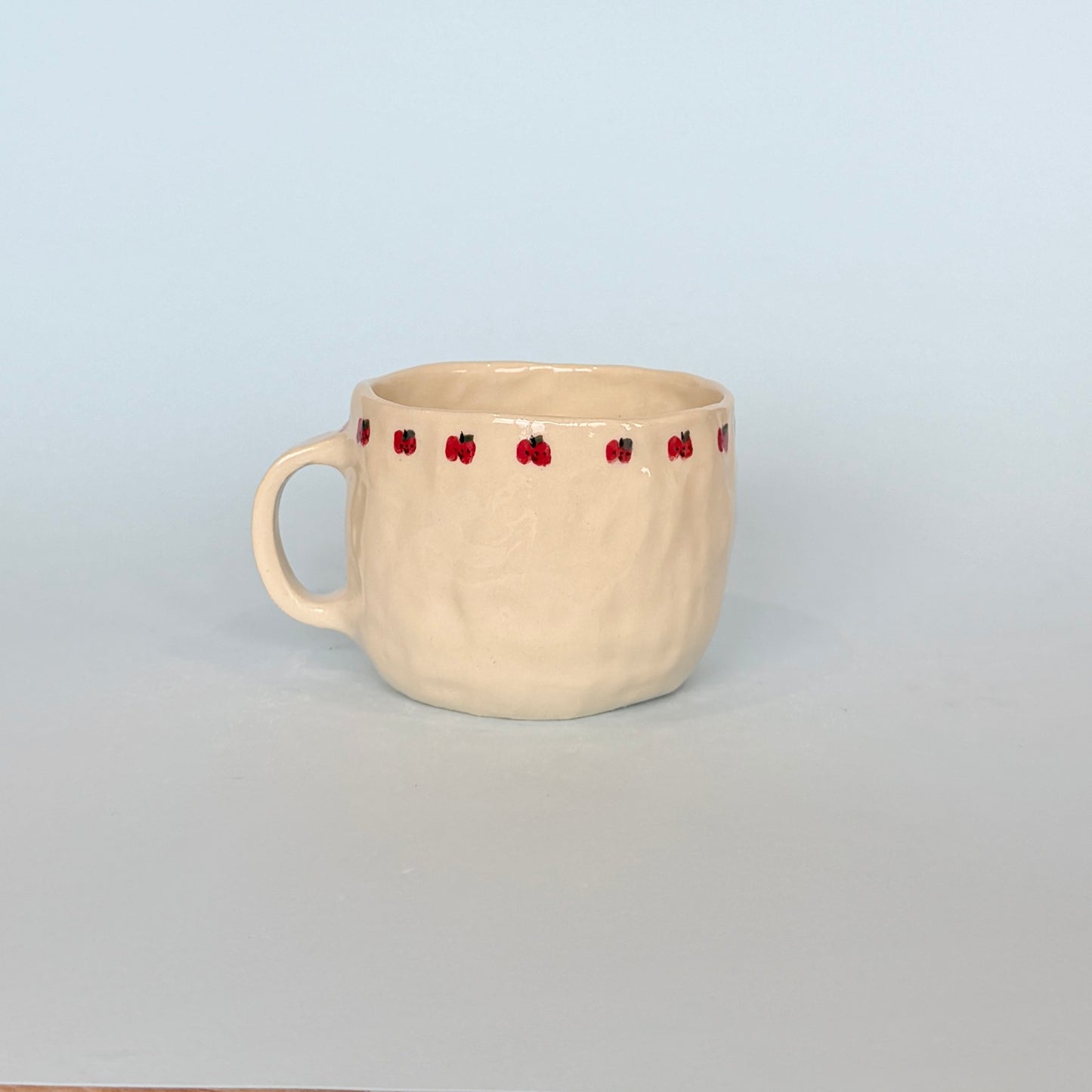 Tiny Apple Border Mug