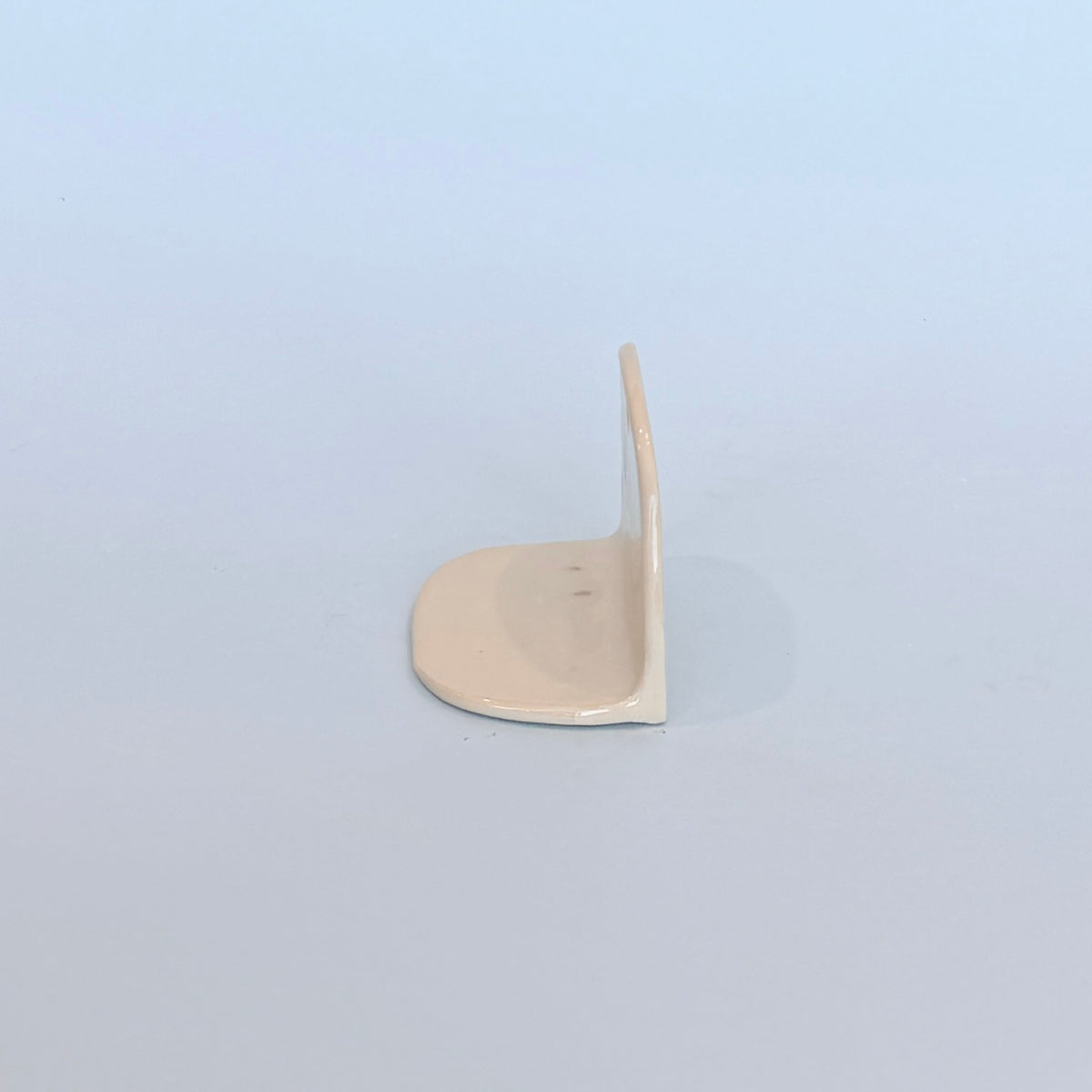 Tiny Clover Wall Shelf