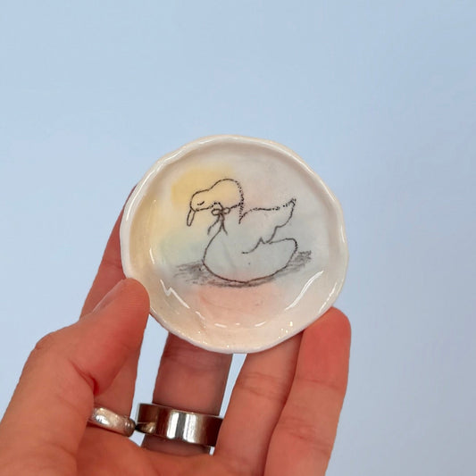 Bubblegum Swan Trinket Dish