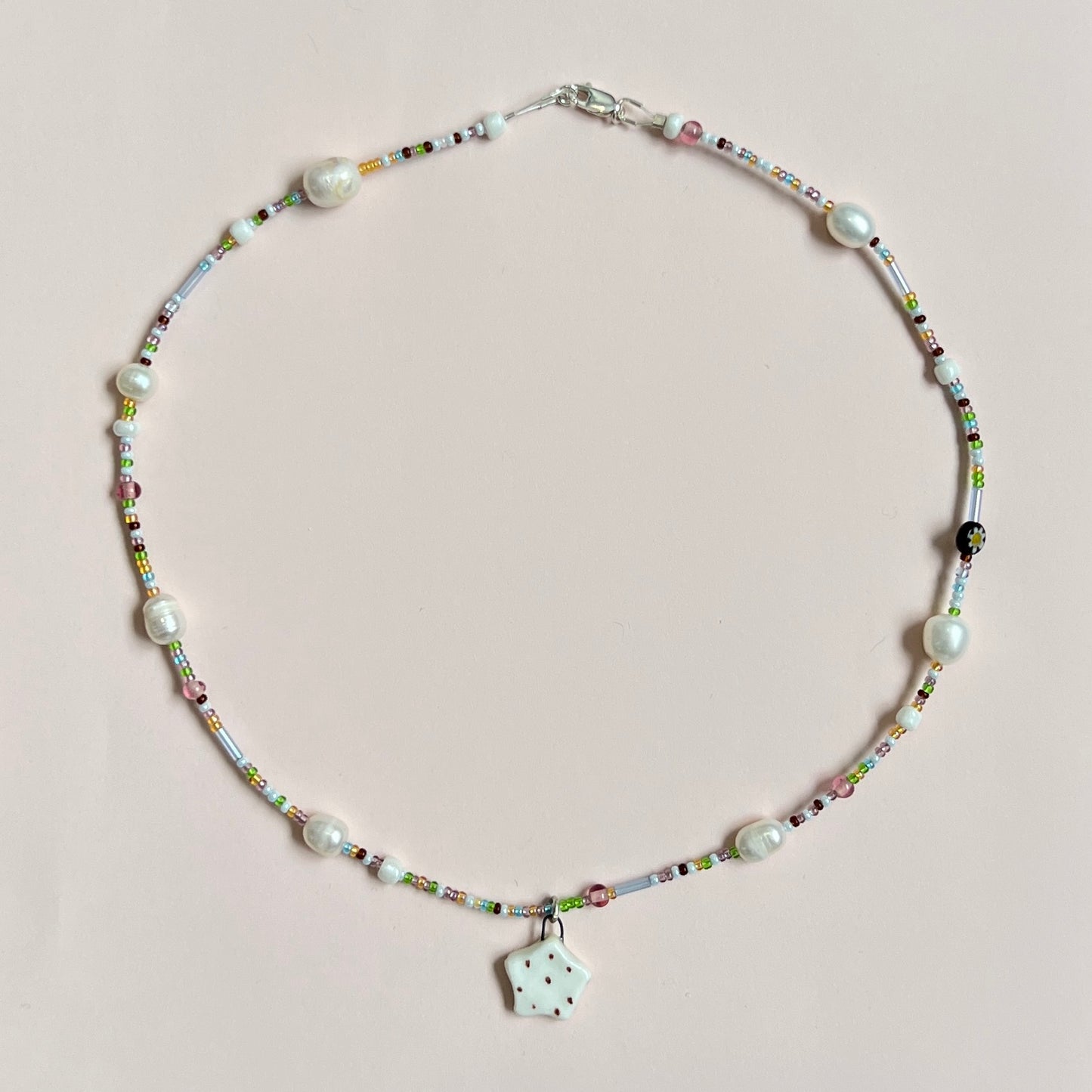 Brown Spotty Star Necklace