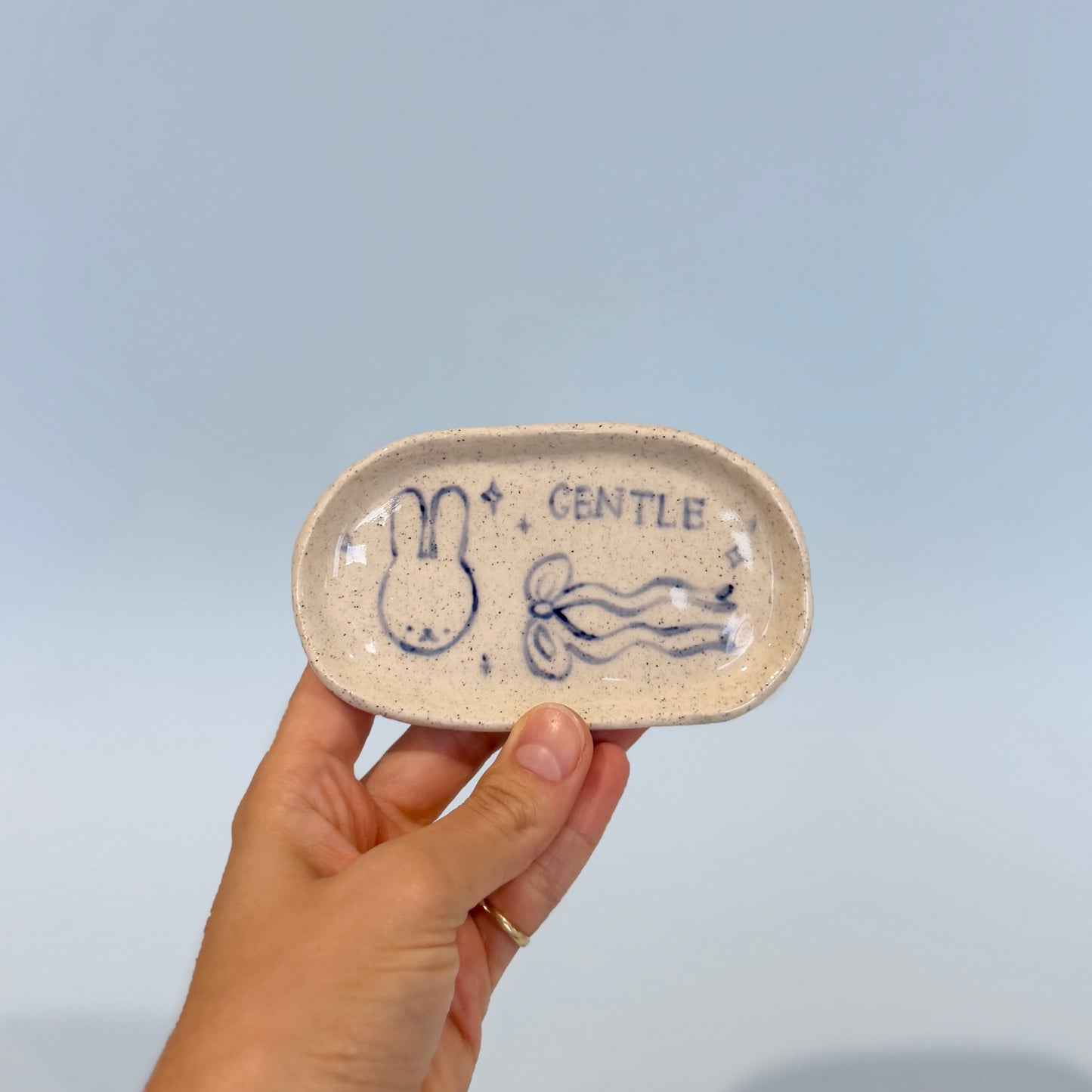 Gentle Trinket Dish [Sample]