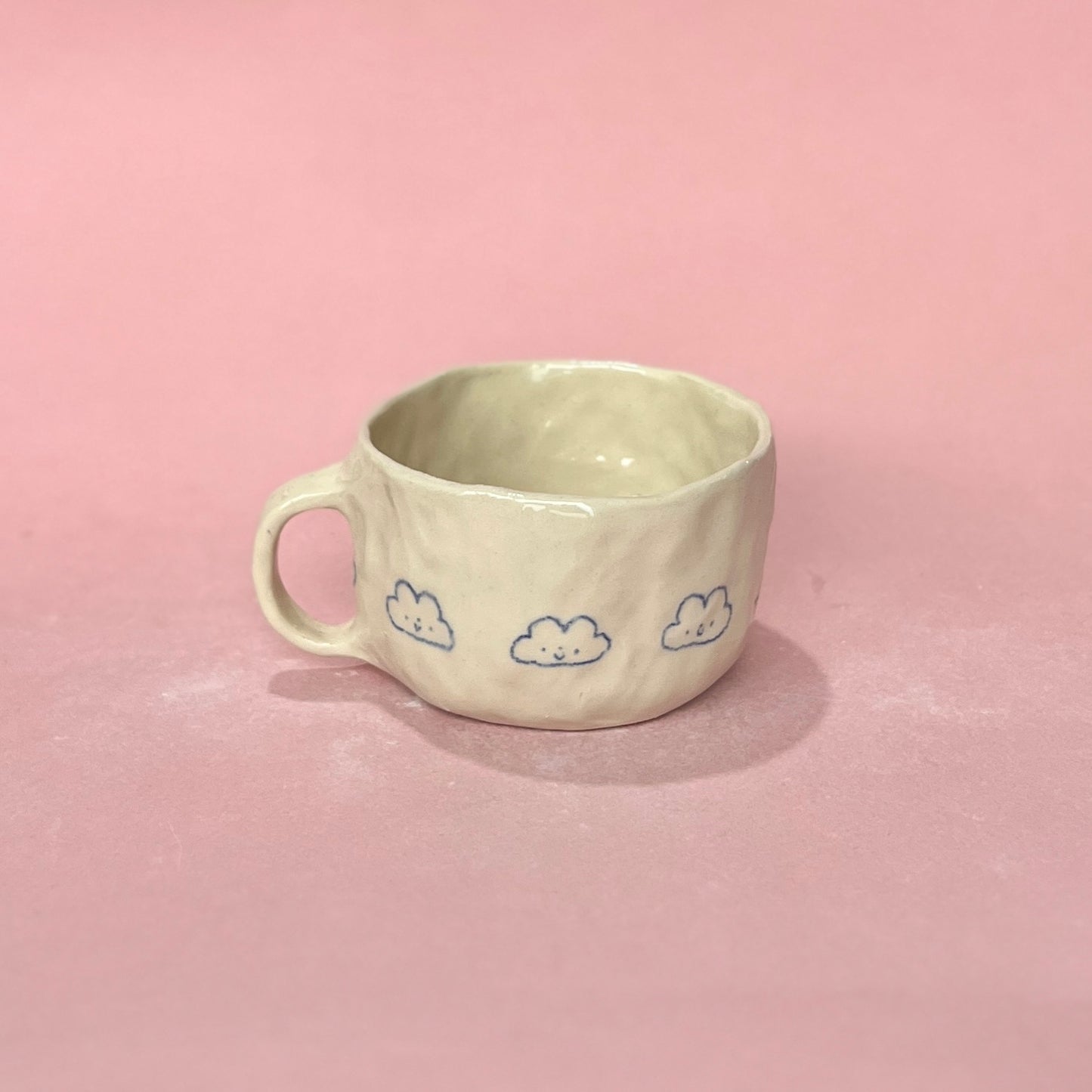 Simple Clouds Pinchy Mug