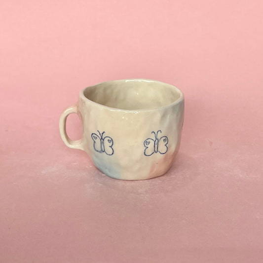 Bubblegum Butterfly Pinch Mug