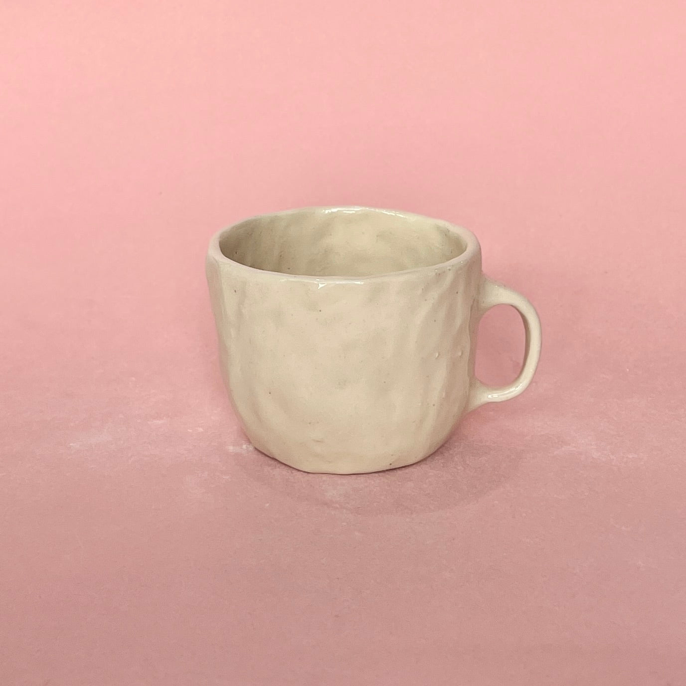 Peach Pinchy Mug