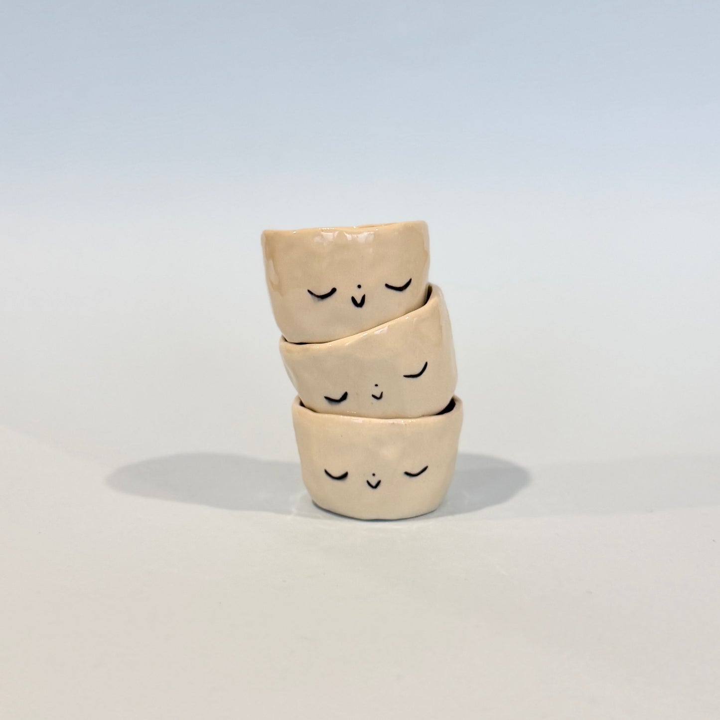 Little Face Mini Cups [Sample]