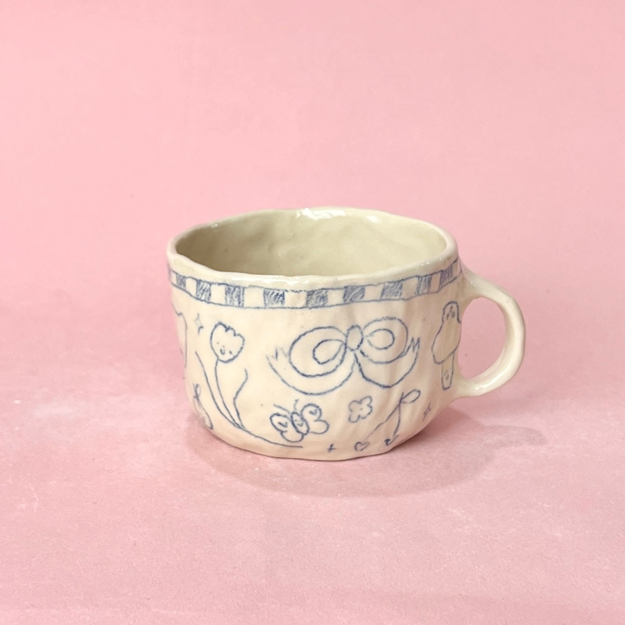 Checkerboard Scribble Pinch Mug