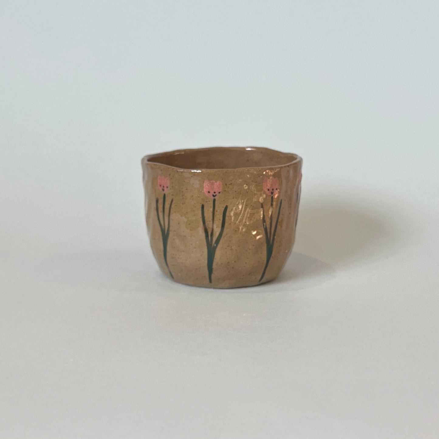 Brown Speckle Tulip Pinchy Mug