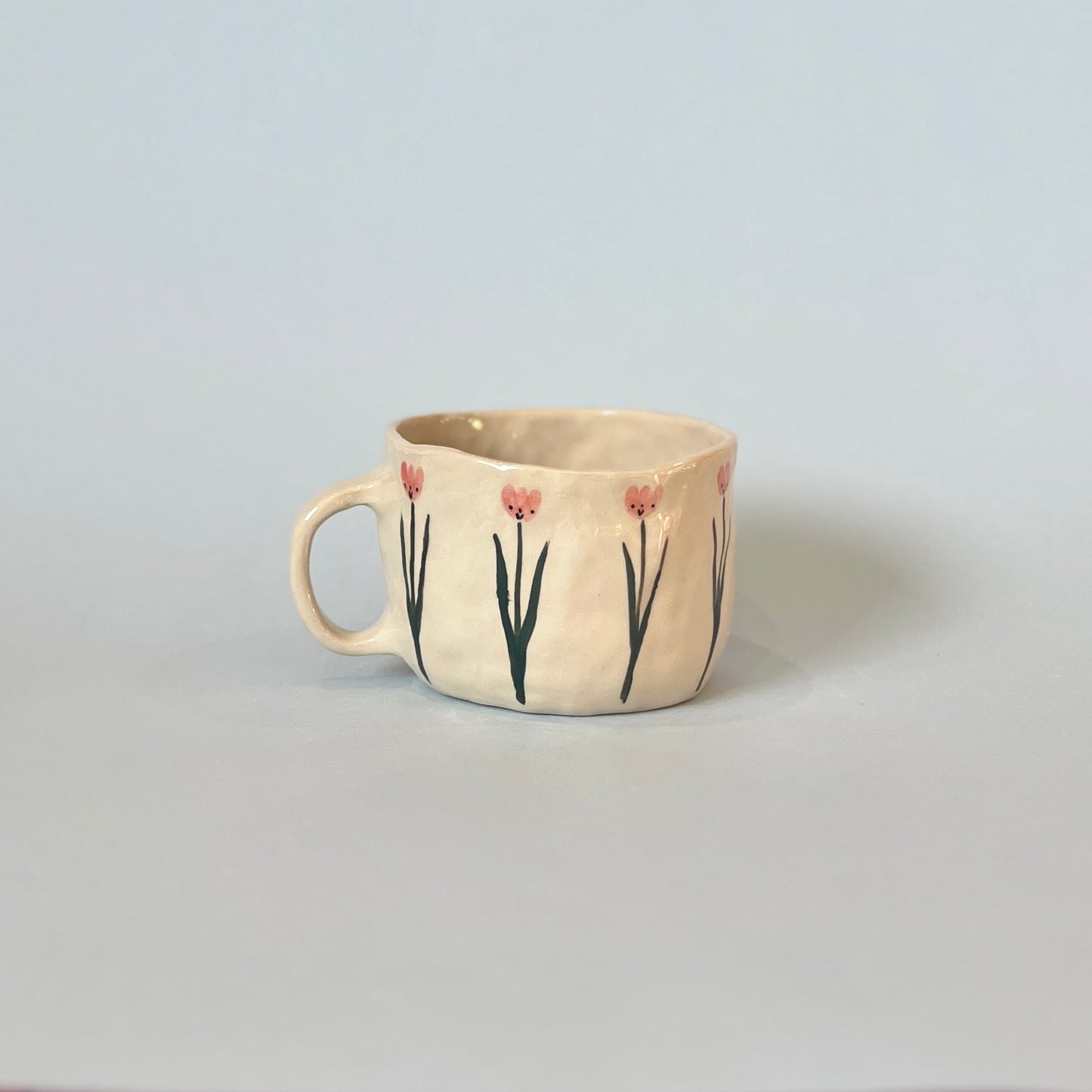 Tulip Pinchy Mug