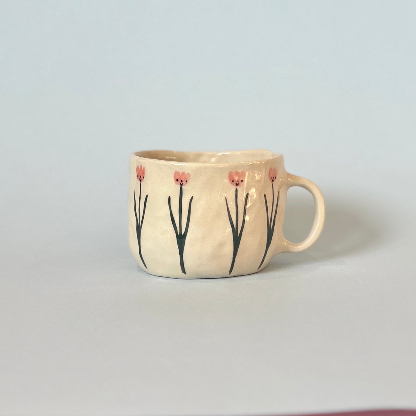 Tulip Pinchy Mug