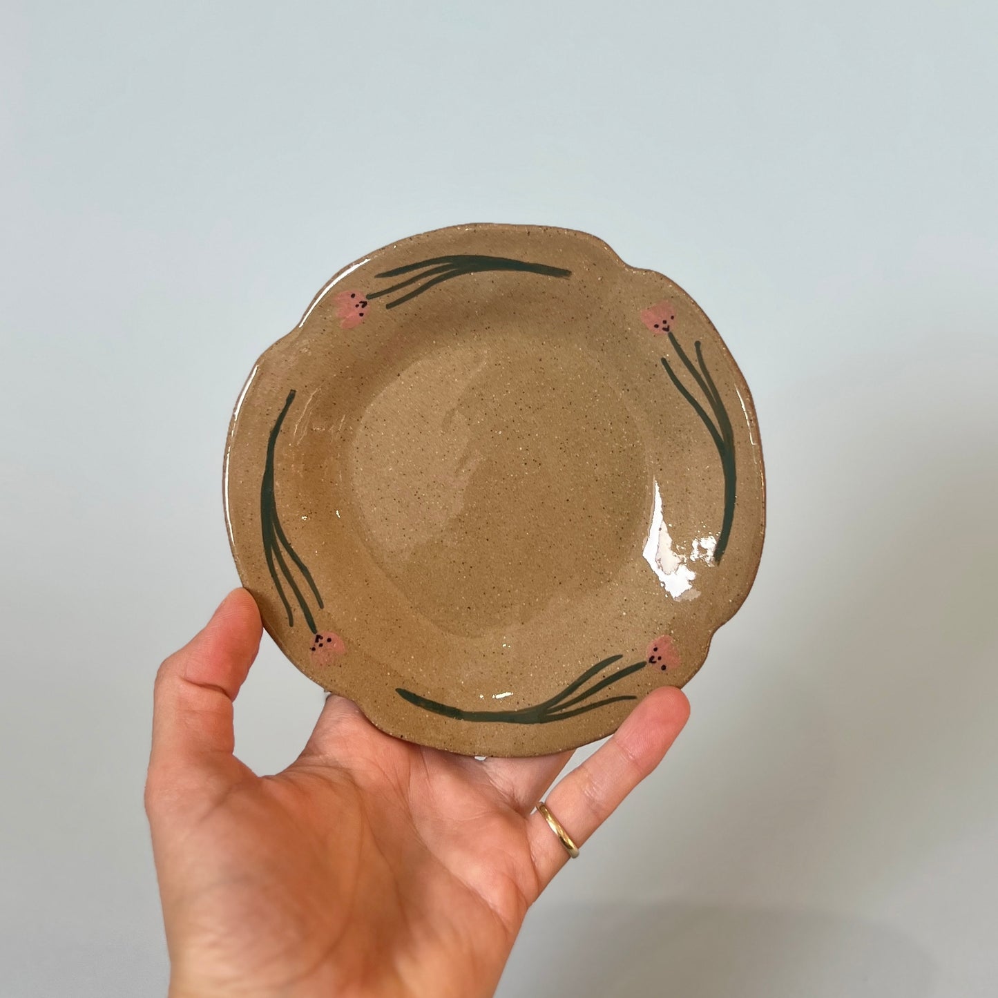Brown Speckle Tulip Saucer