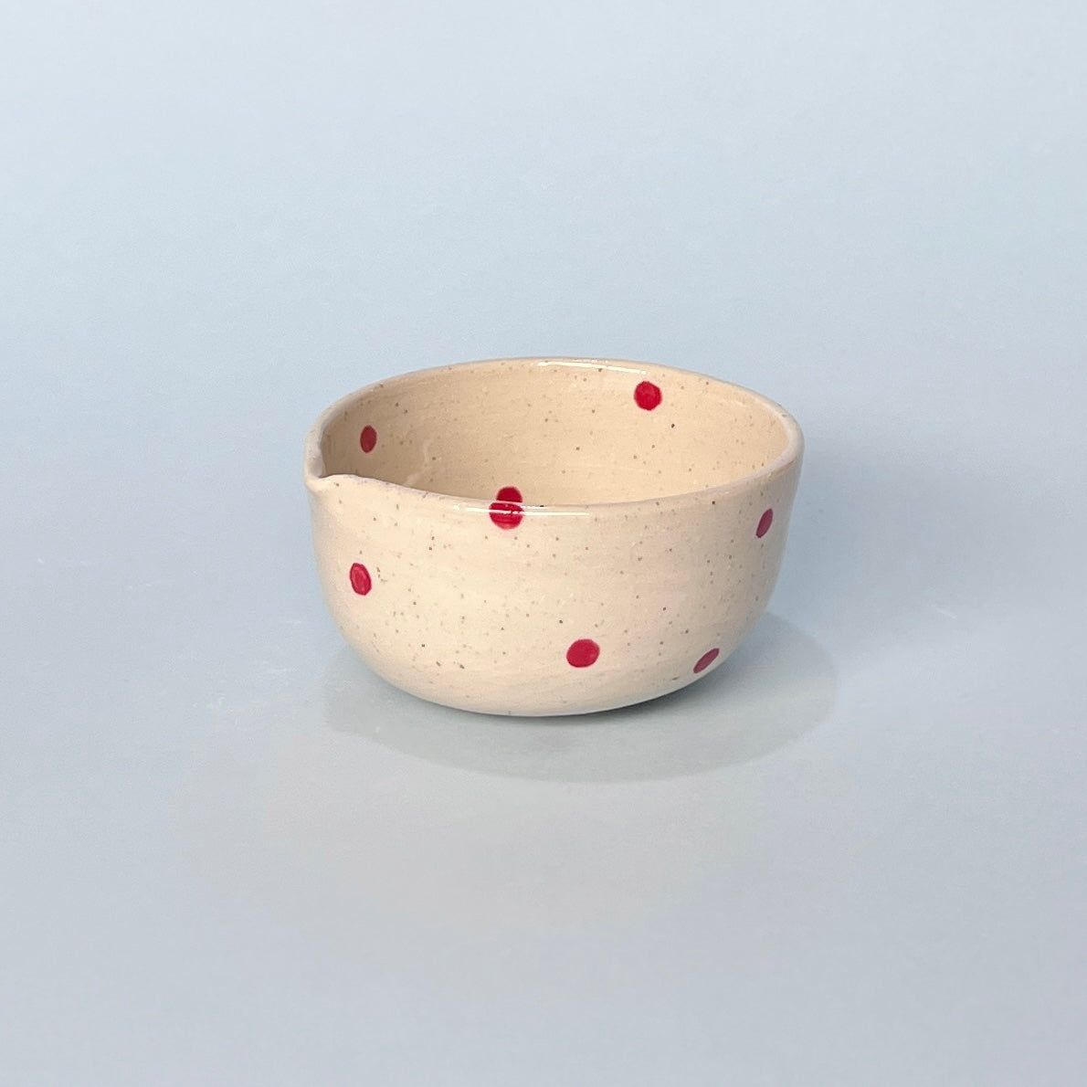 Red Spotty Matcha Bowl