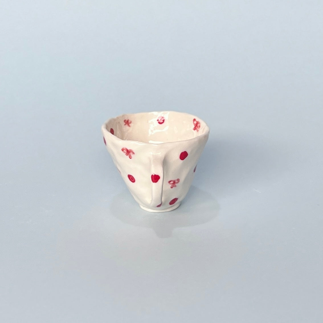 Red Spotty Ribbon Tea cup