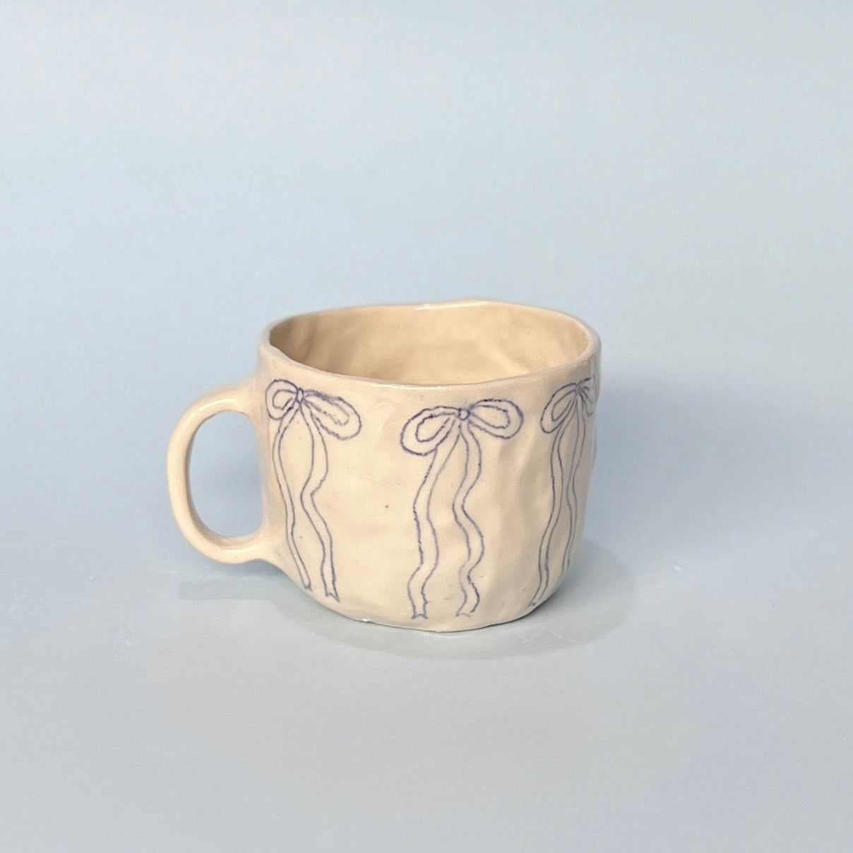 Ribbon Scribble Mug