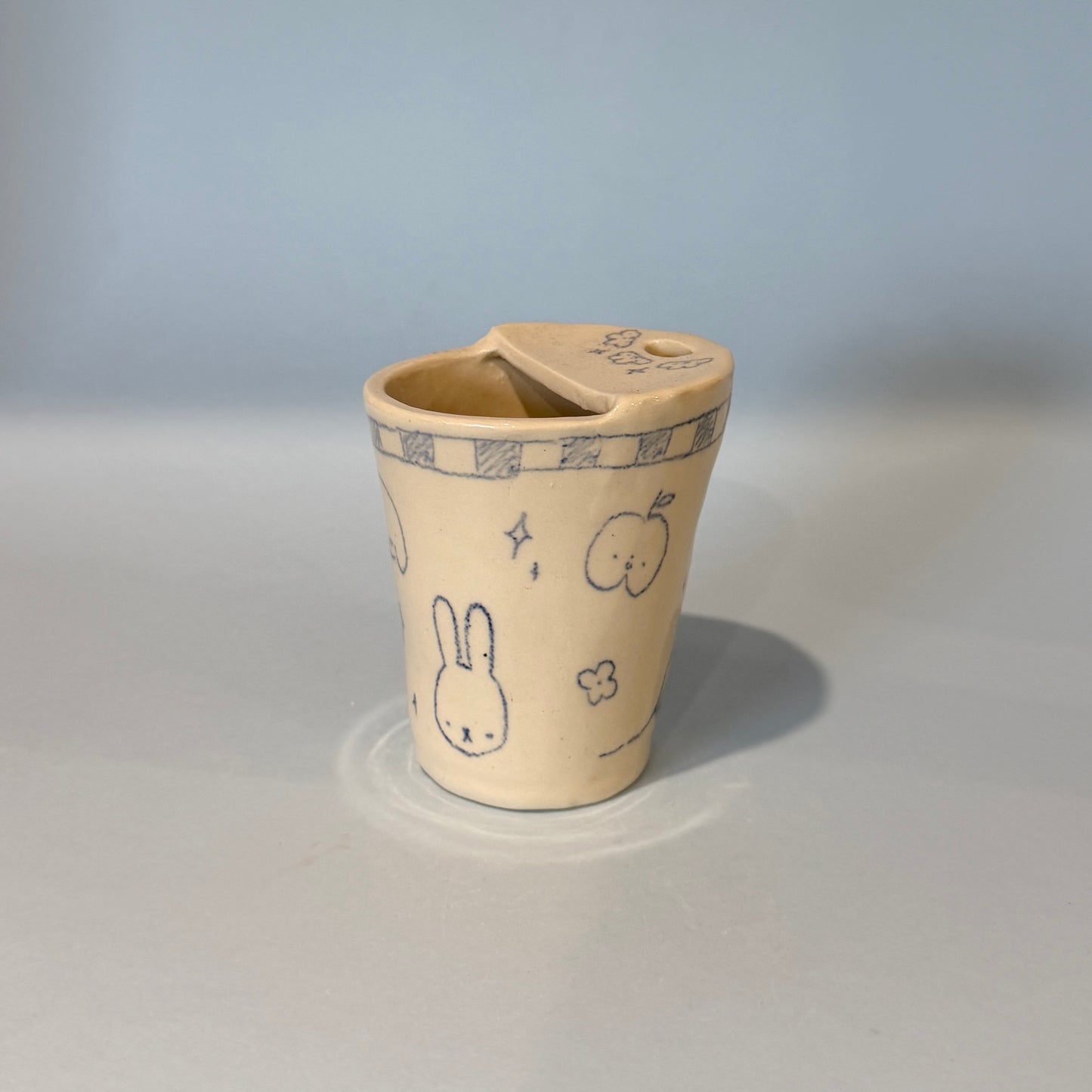 Checkerboard Scribble Travel Mug