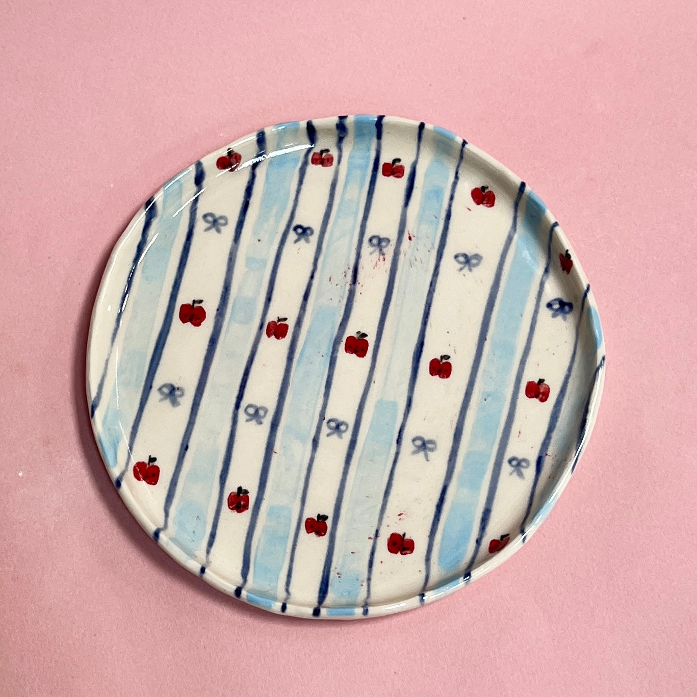 Apple Wallpaper Small Plate