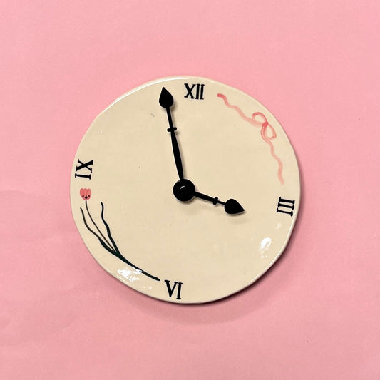 Romantic Tulip Clock