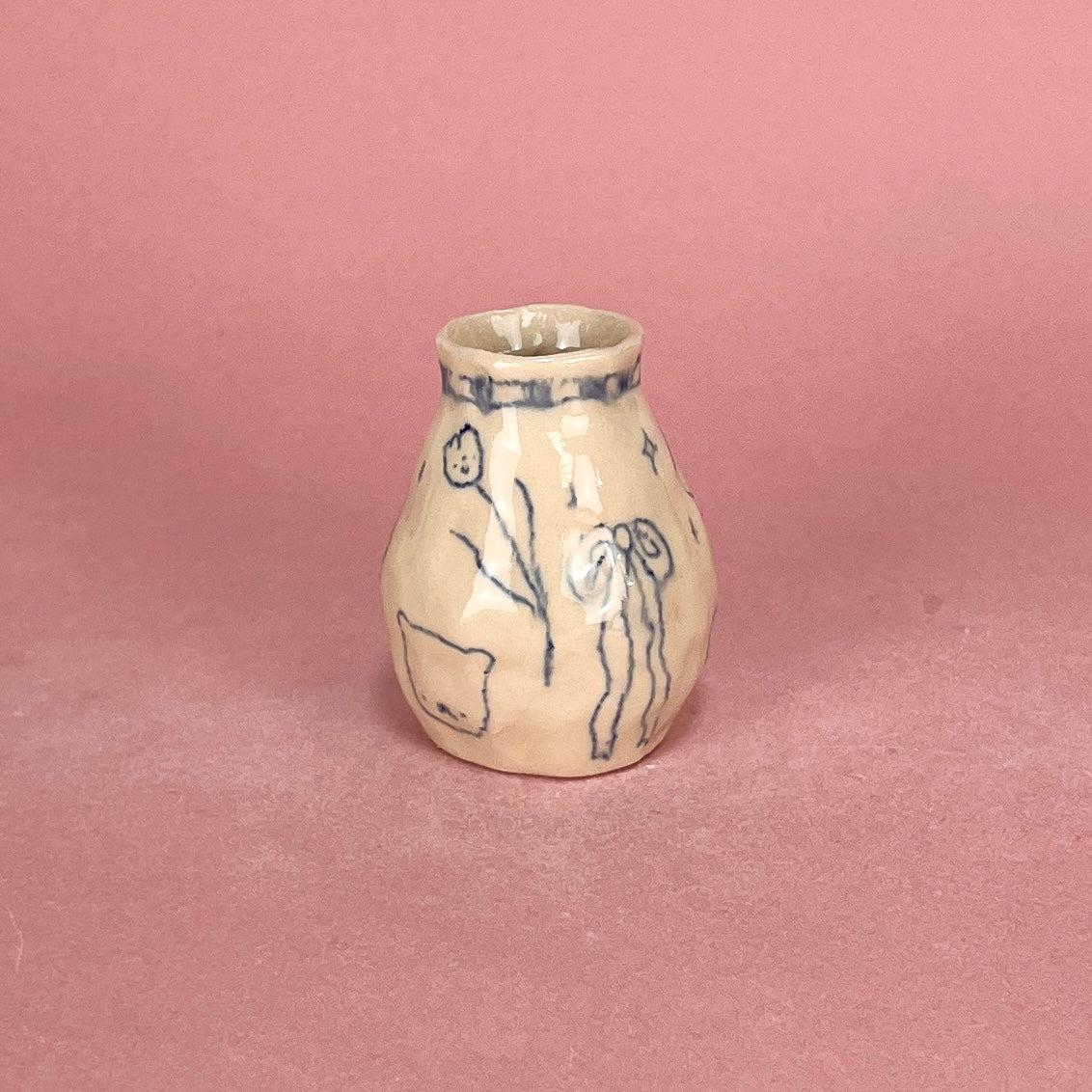 Fluted Scribble Bud Vase