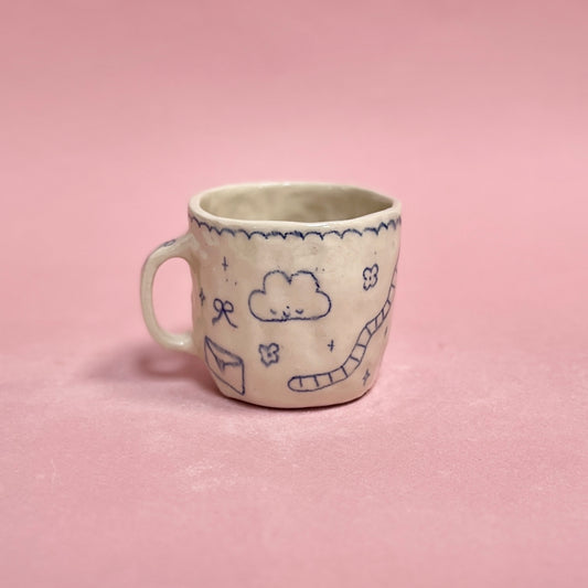 Traditional Scribble Pinch Mug