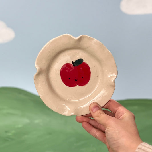 Apple Frilly Saucer