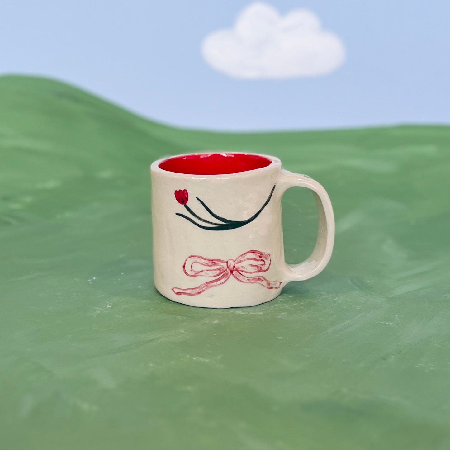 Tulip and Ribbon Short Mug