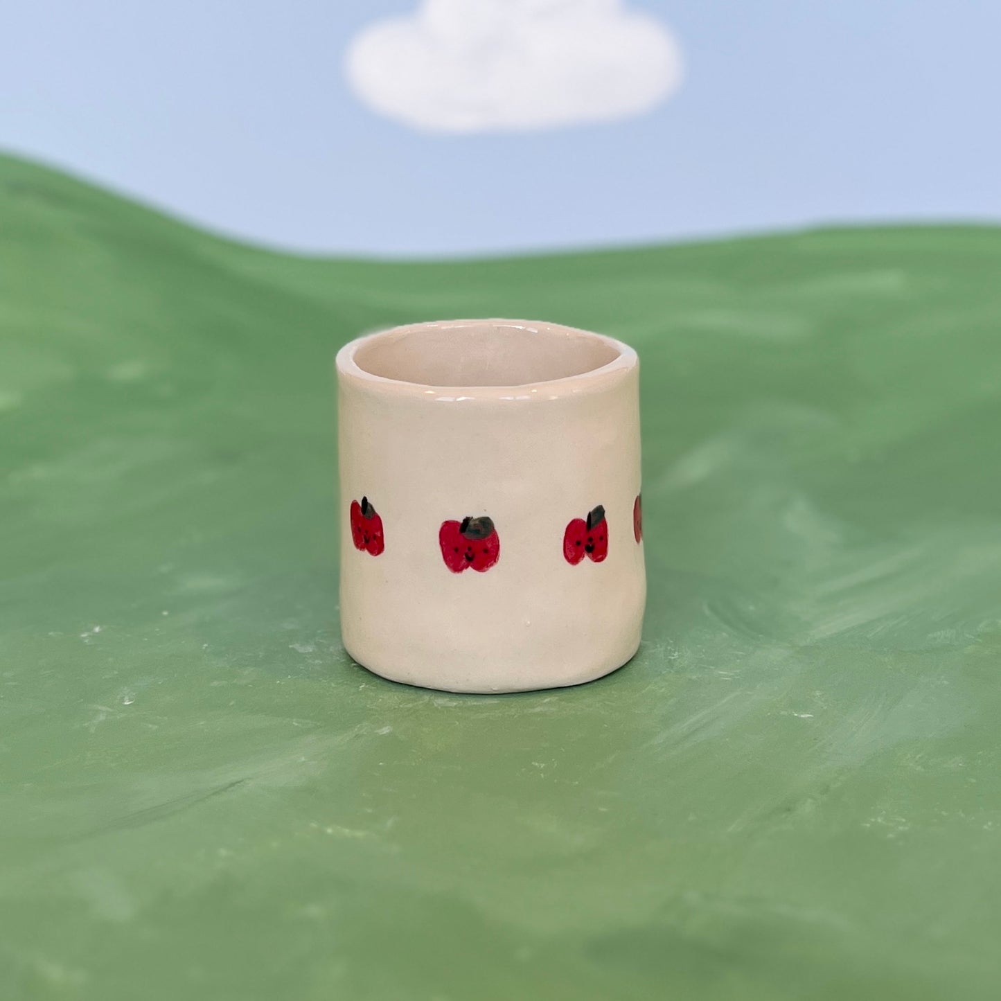 Tiny Apples Short Mug